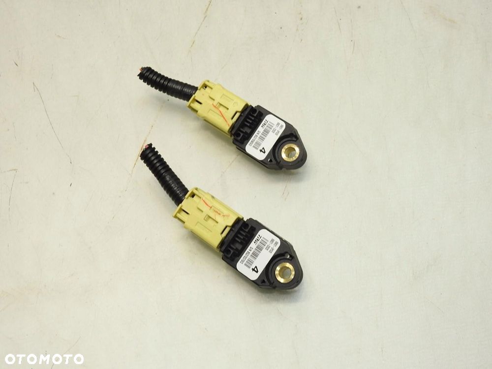 SENSOR UDERZENIA LEXUS IS II 898310P020 8983122020 - 2