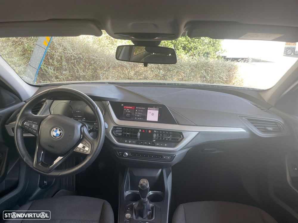 BMW 116 d EfficientDynamics - 12