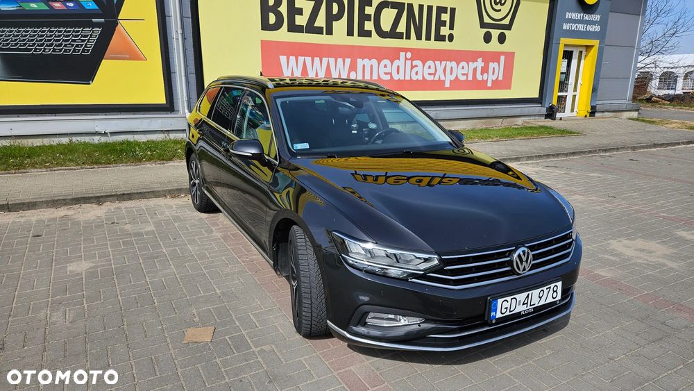 Volkswagen Passat 1.5 TSI EVO Elegance - 2