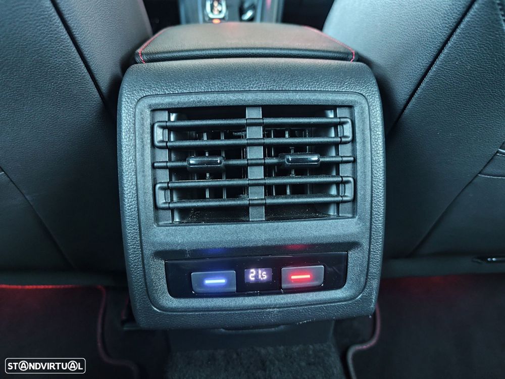 VW Golf 2.0 TSI GTI Clubsport DSG - 35