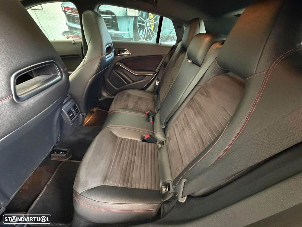 Mercedes-Benz CLA 200 - 25