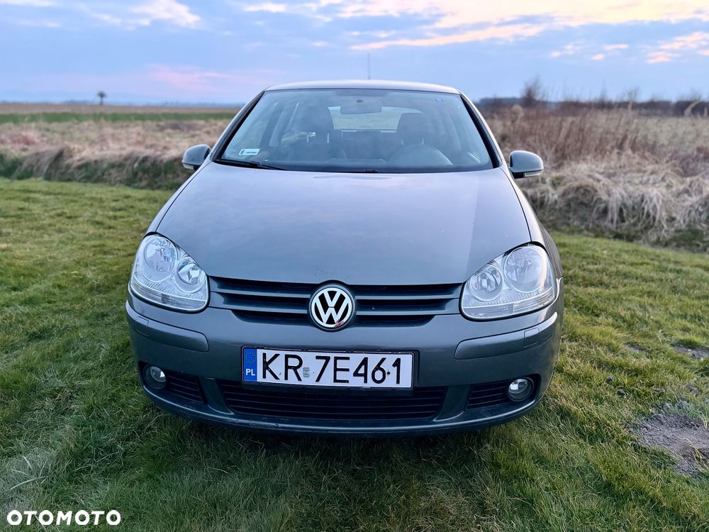 Volkswagen Golf 1.6 FSI Comfortline - 8