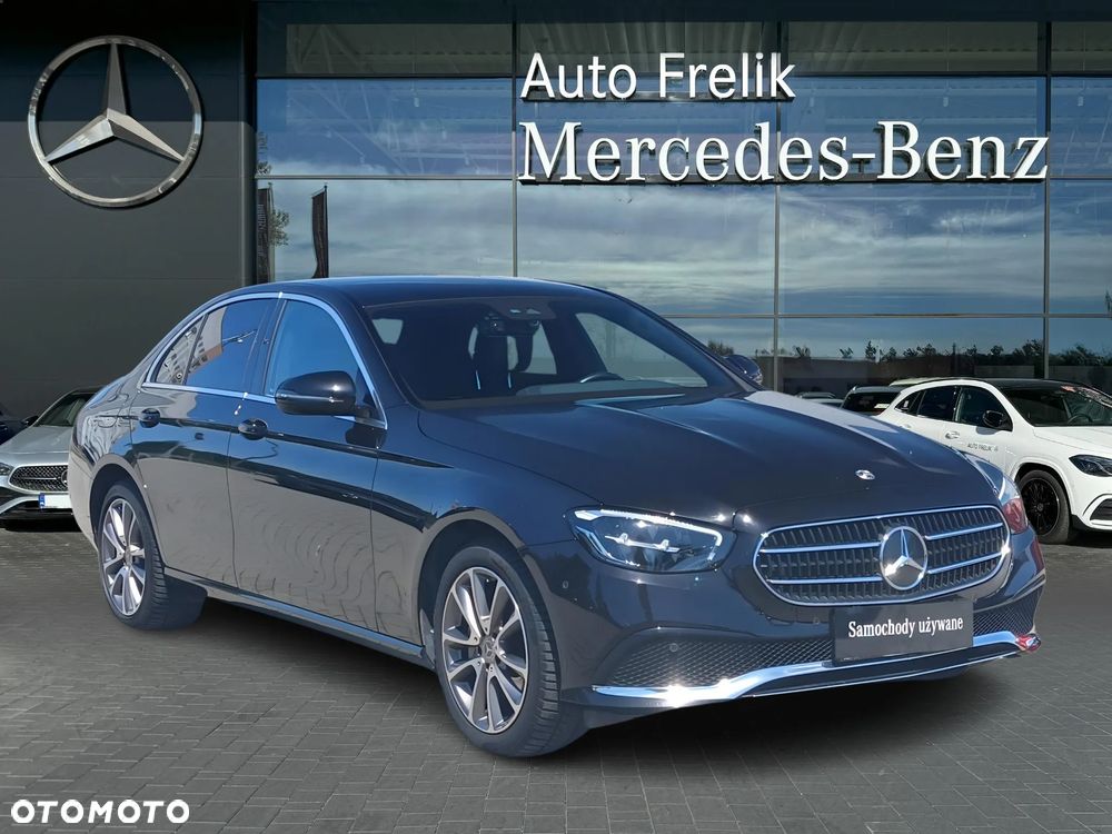 Mercedes-Benz Klasa E 300 de Avantgarde - 8