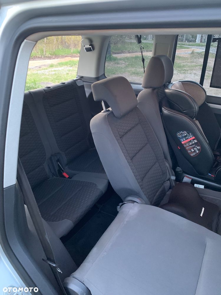 Volkswagen Touran 1.9 TDI - 11