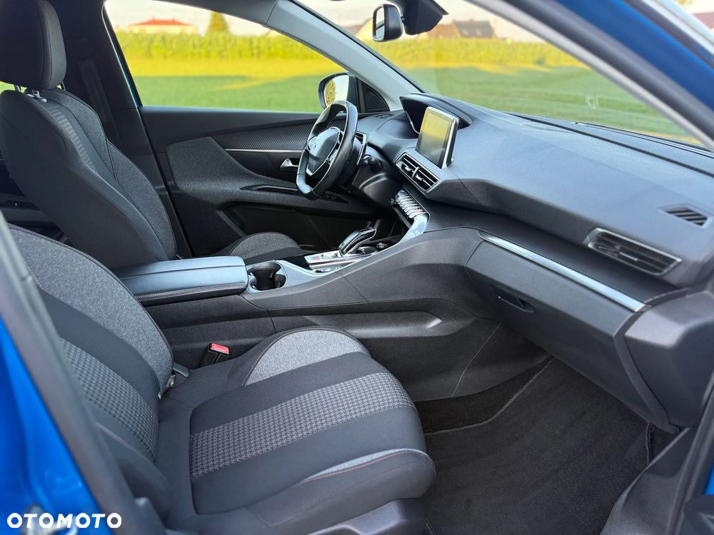 Peugeot 3008 - 16