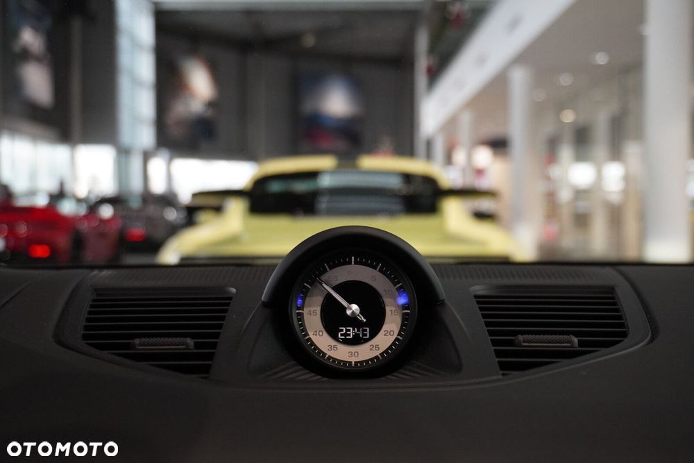 Porsche Panamera 4 - 20