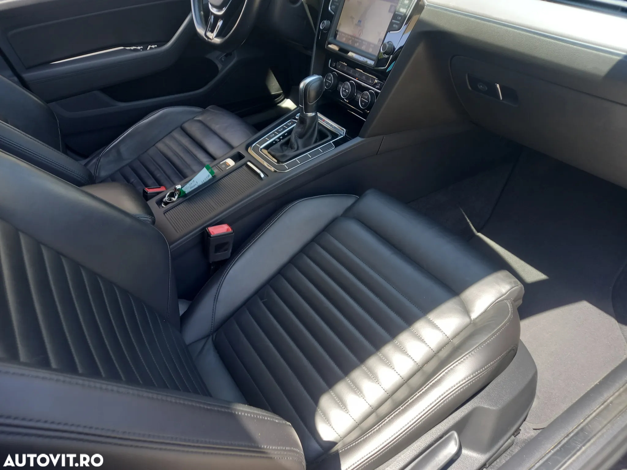 Volkswagen Passat Variant 2.0 TDI DSG 4Motion Highline - 7