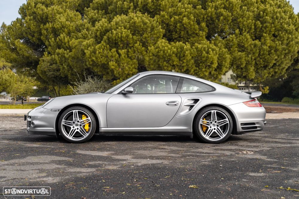 Porsche 911 (997) - 3