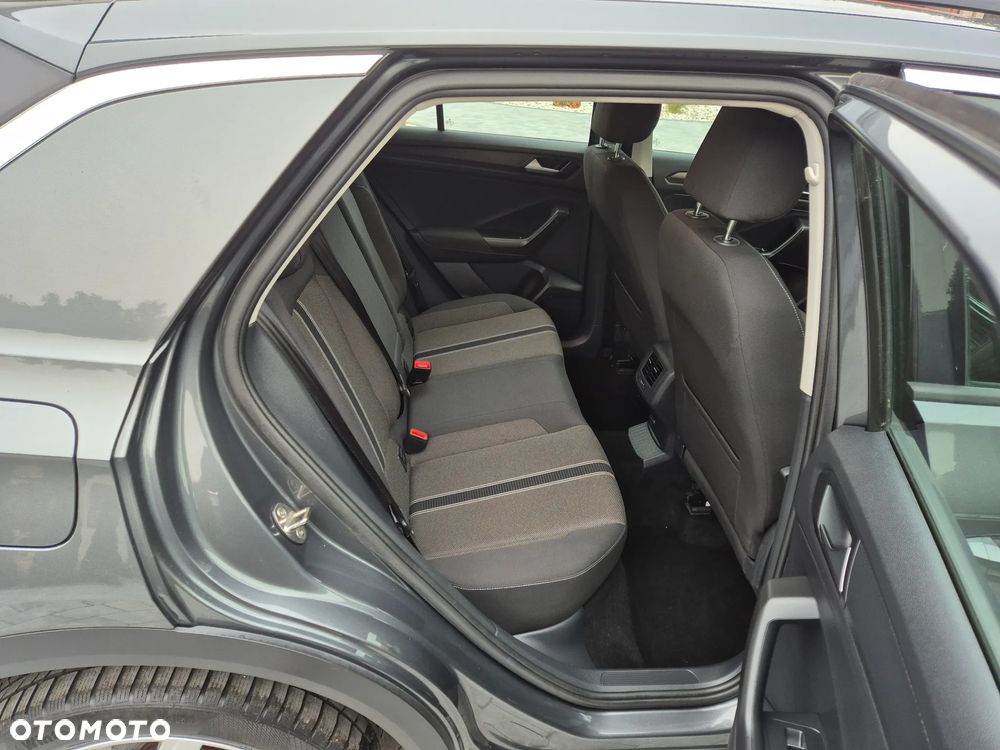 Volkswagen T-Roc 1.6 TDI SCR DPF Advance - 16