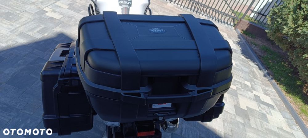 Suzuki V-STROM - 27