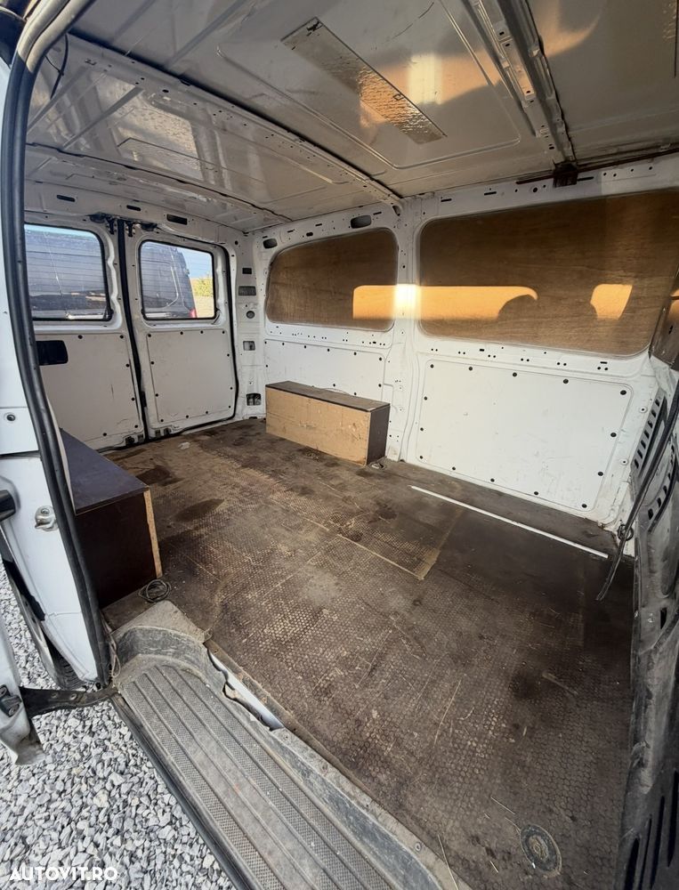 Mercedes-Benz Vito - 5