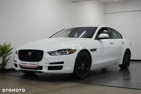 Jaguar XE 2.0 T Prestige