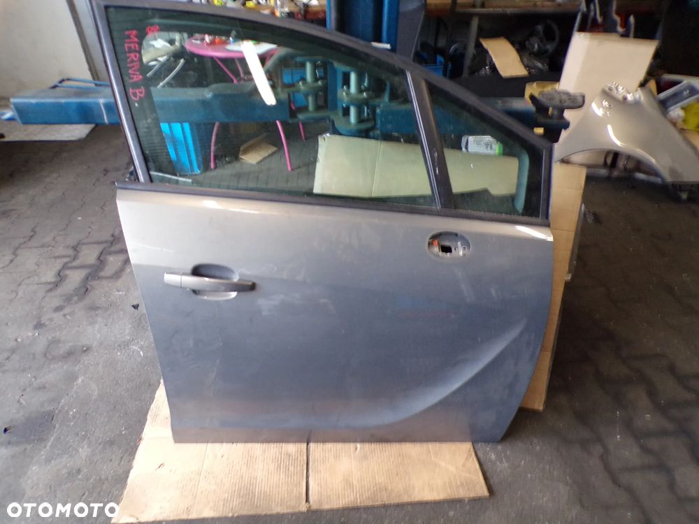 DRZWI PRAWY PRZÓD OPEL MERIVA B