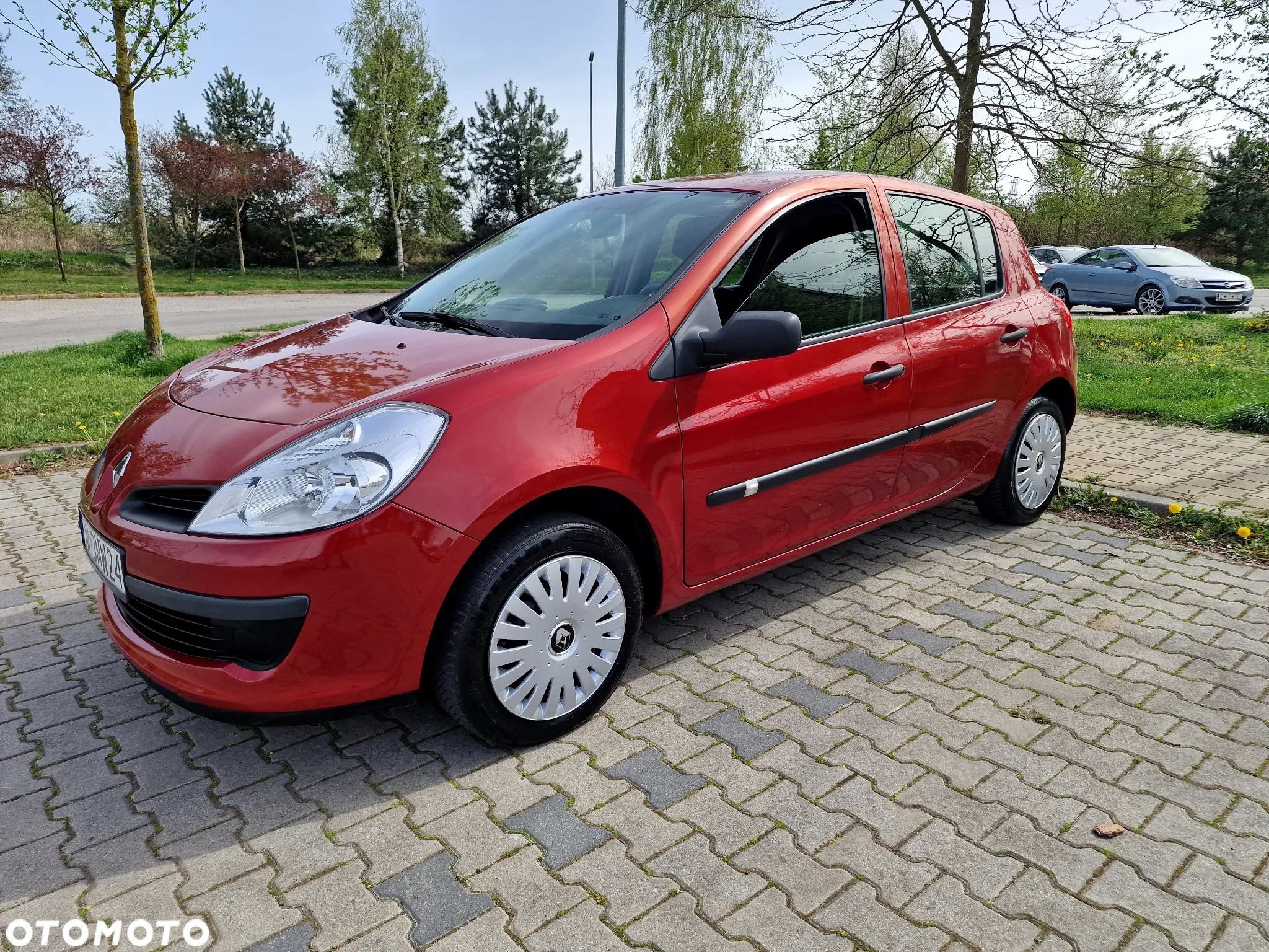 Renault Clio - 1