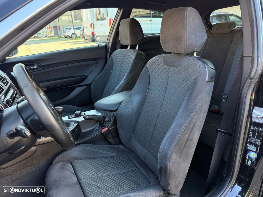 BMW 118 d Pack M - 31