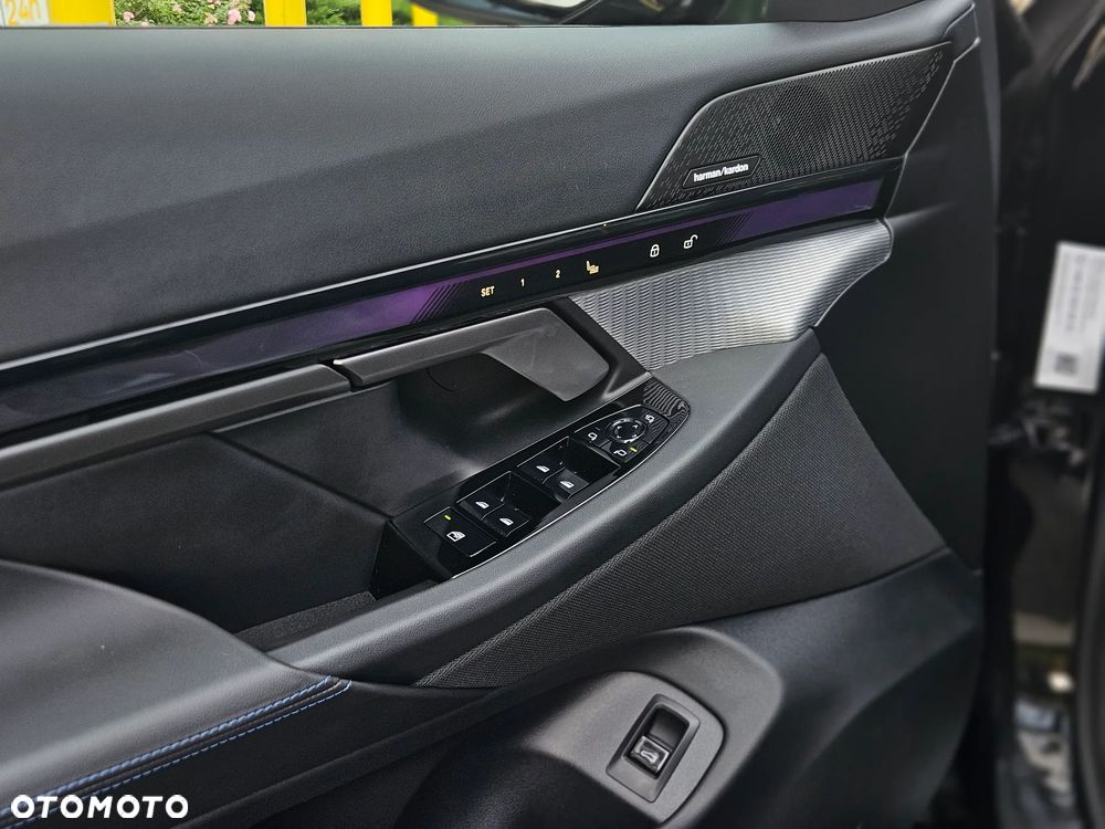BMW Seria 5 520d xDrive mHEV M Sport - 17