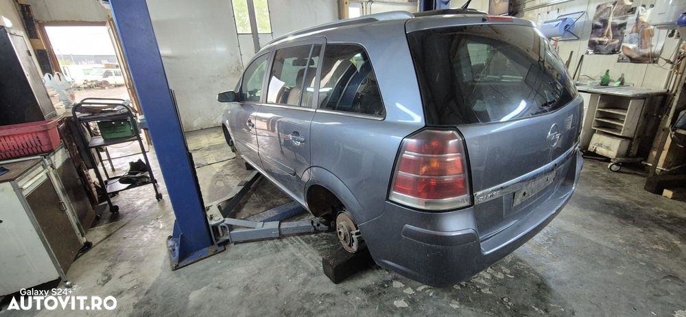 Turbosuflanta Opel Zafira 1.9CDTI 150CP Z19DTH - 7