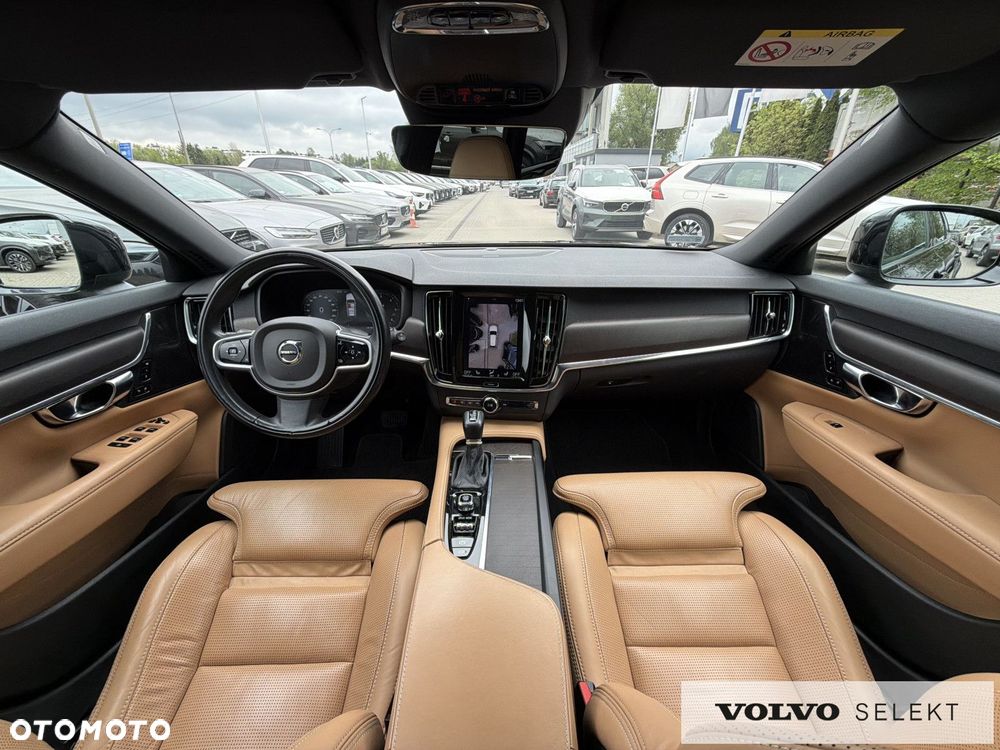 Volvo V90 Cross Country - 14