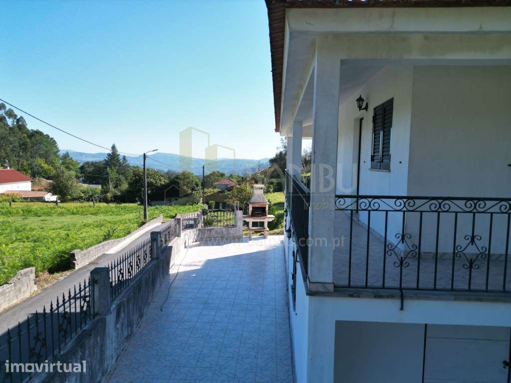 Moradia T3 com vistas de montanha - Grande imagem: 5/27