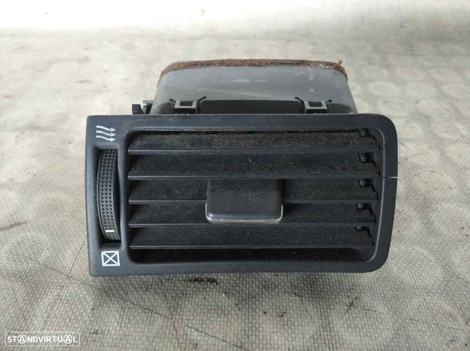 GRELHA VENTILADORA TOYOTA COROLLA - 4