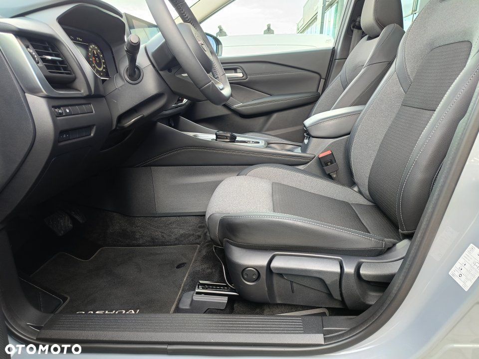 Nissan Qashqai - 12