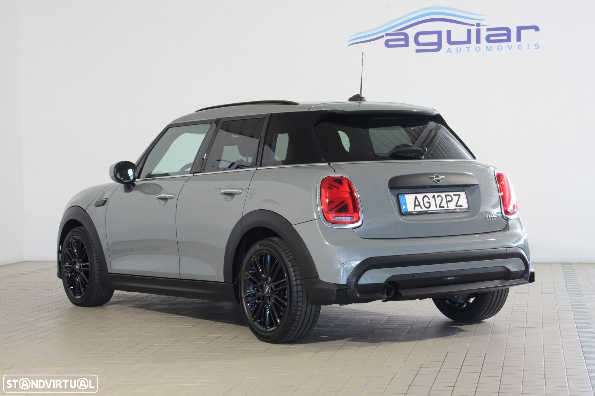 MINI 5 Portas One Auto - 3