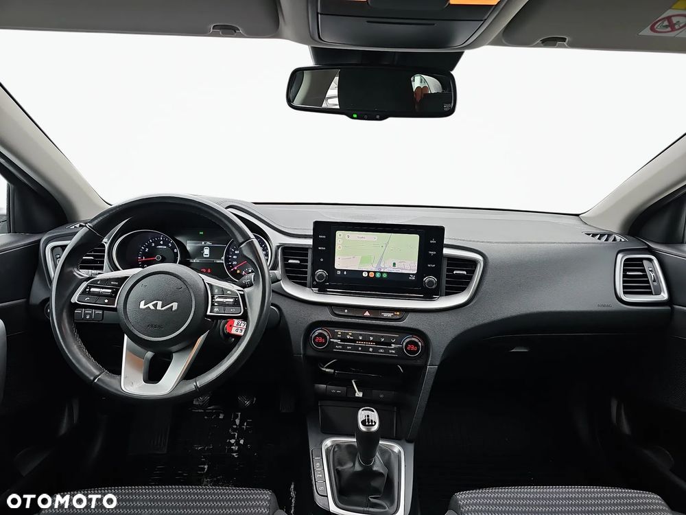 Kia Ceed 1.5 T-GDI M - 5