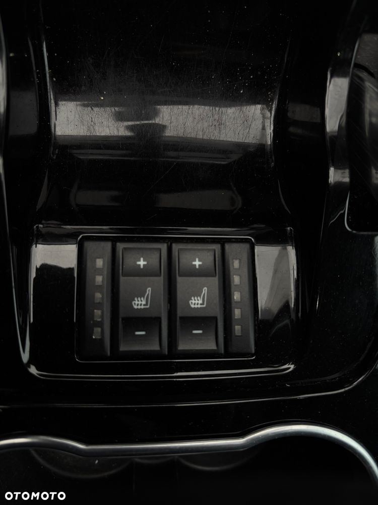 Ford S-Max 2.0 TDCi DPF Titanium - 17