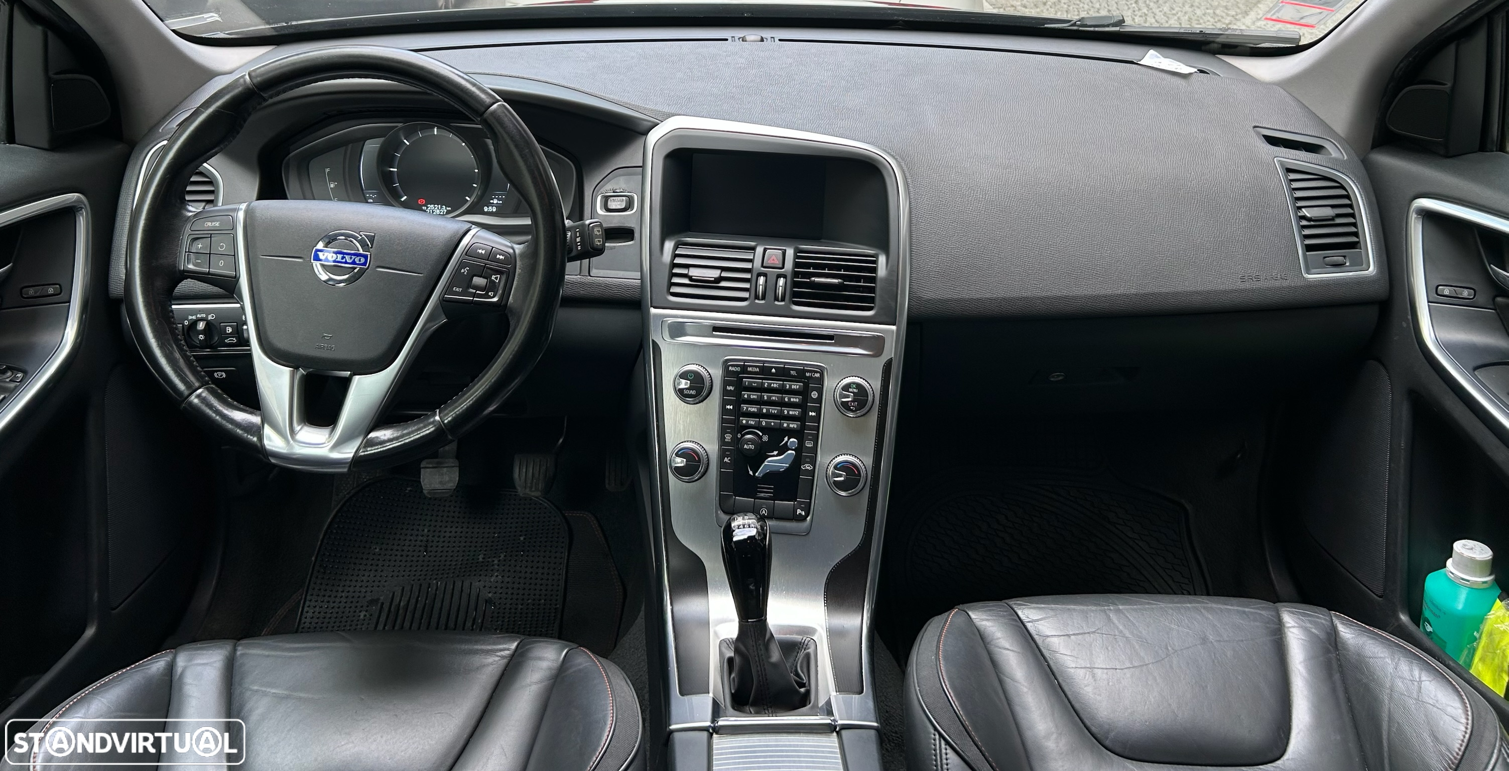 Volvo XC 60 2.0 D4 VOR - 15