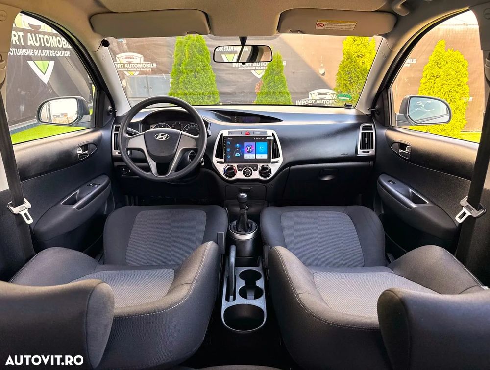 Hyundai i20 1.2 Trend - 22