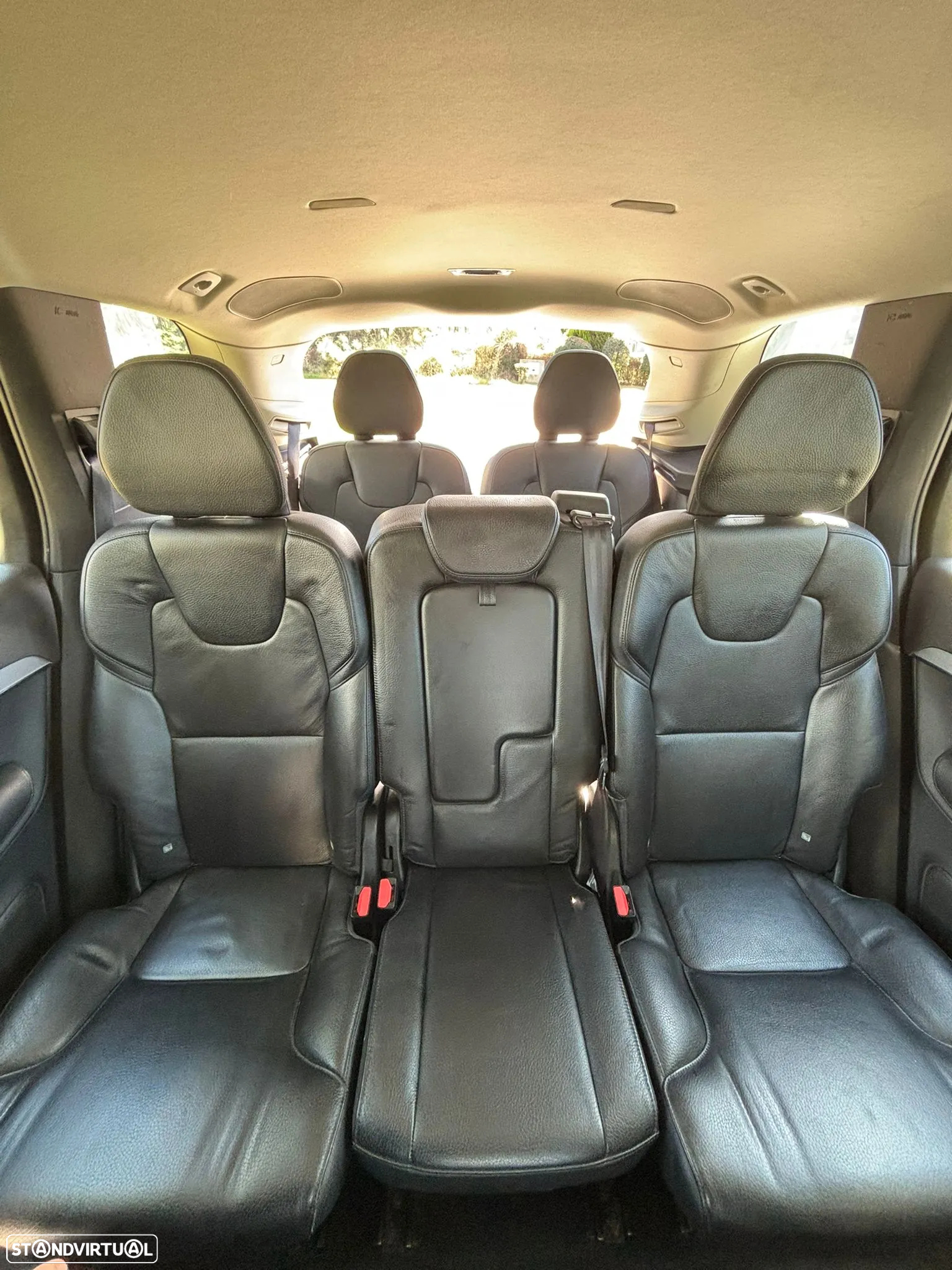 Volvo XC 90 2.0 D4 R-Design - 8