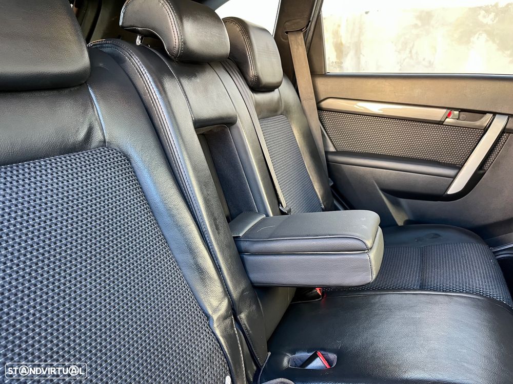 Chevrolet Captiva 2.0 VCDi Seven 7L - 42