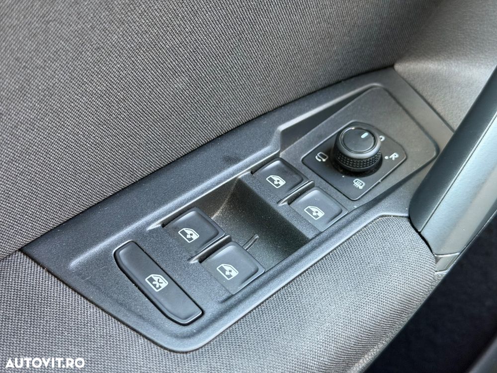 Volkswagen Tiguan - 22