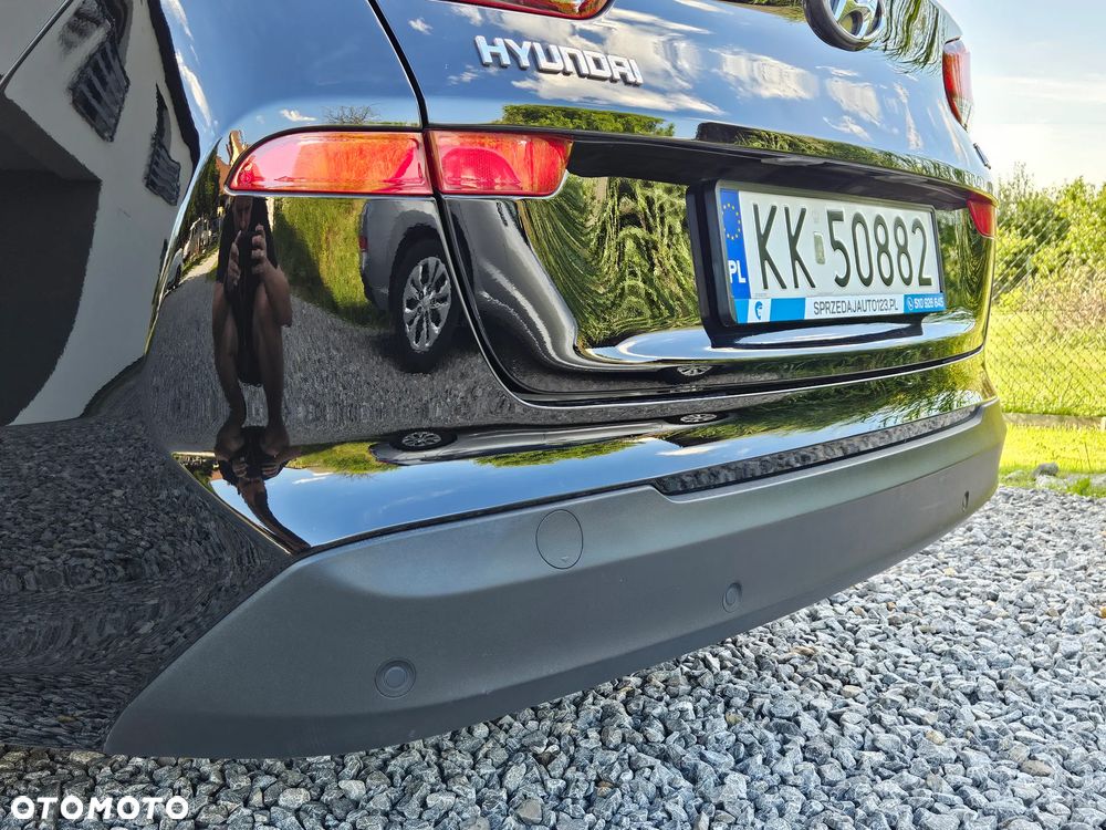 Hyundai i30 1.5 DPI Classic + - 21