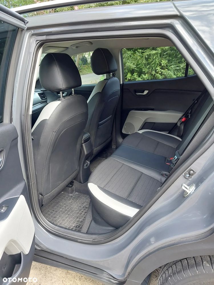 Kia Stonic - 9