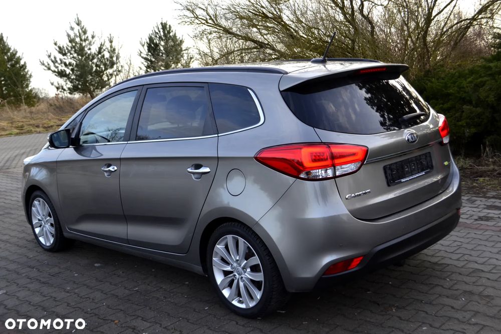 Kia Carens 1.7 CRDi Business Line 7os - 5
