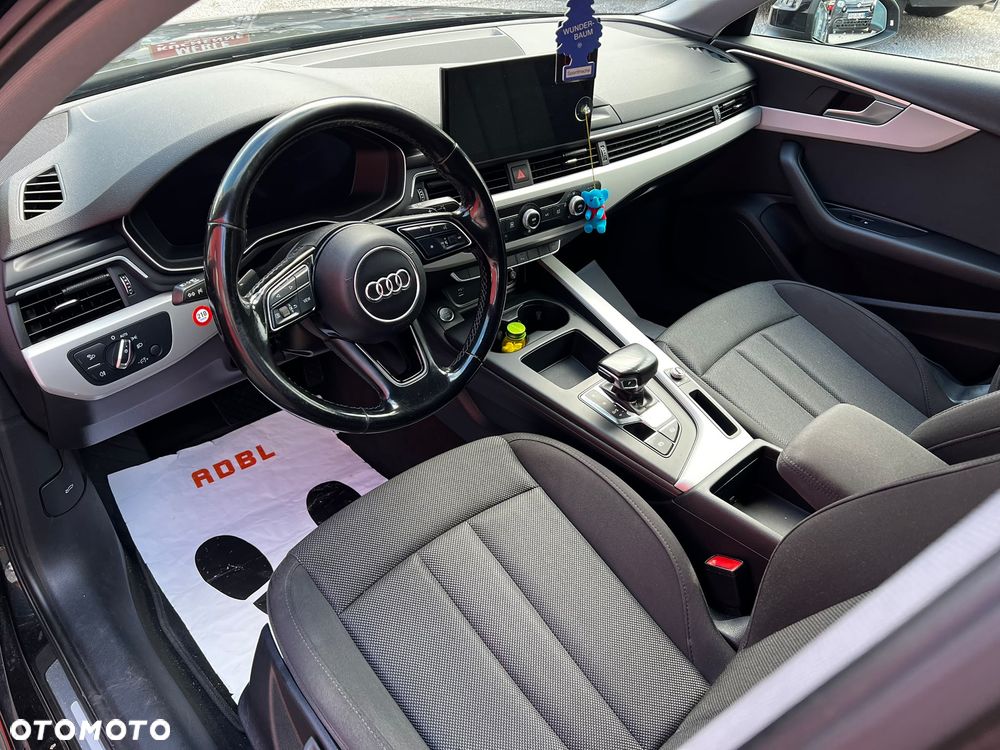 Audi A4 Limousine 35 TFSI S tronic - 5
