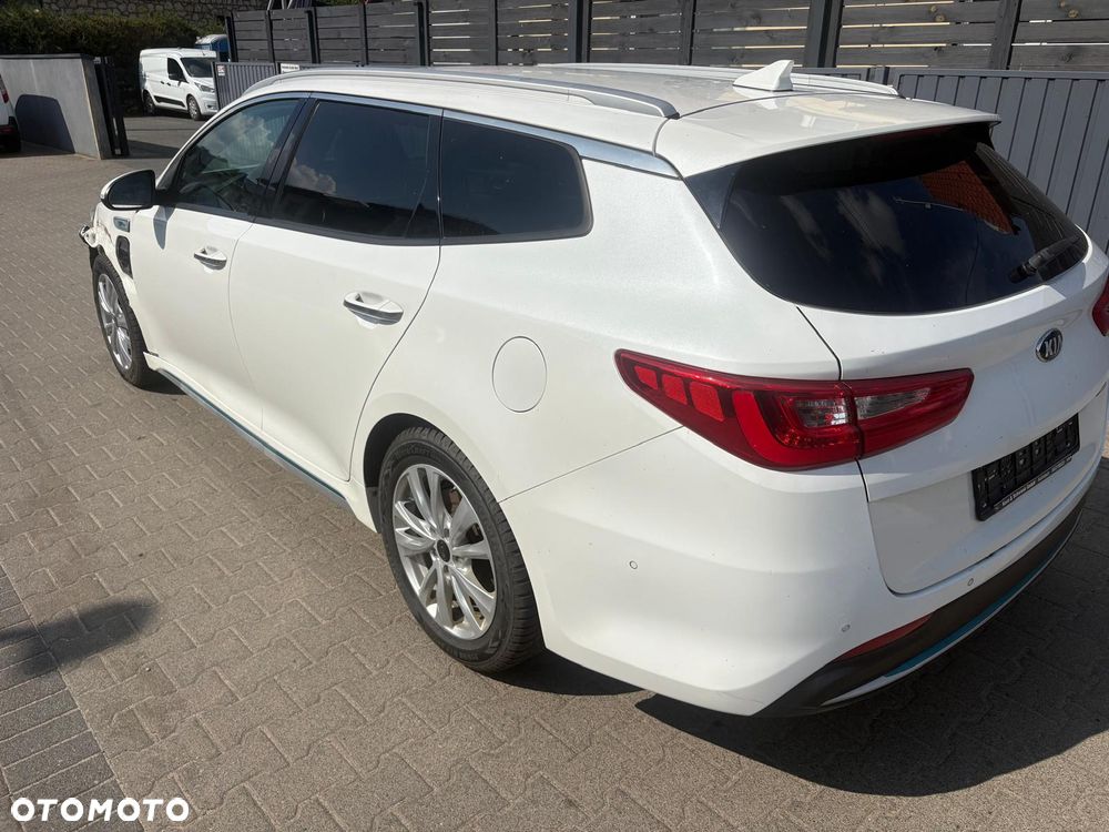 Kia Optima - 7