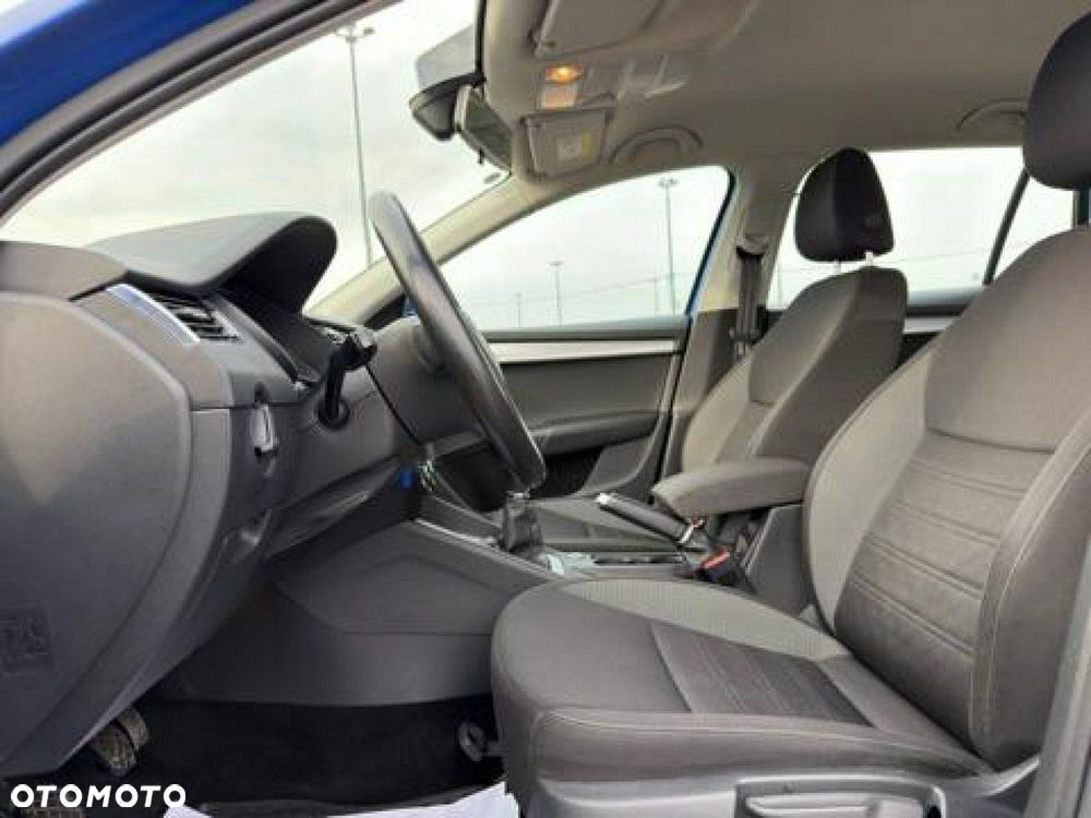 Skoda Octavia 1.5 TSI ACT Ambition - 28