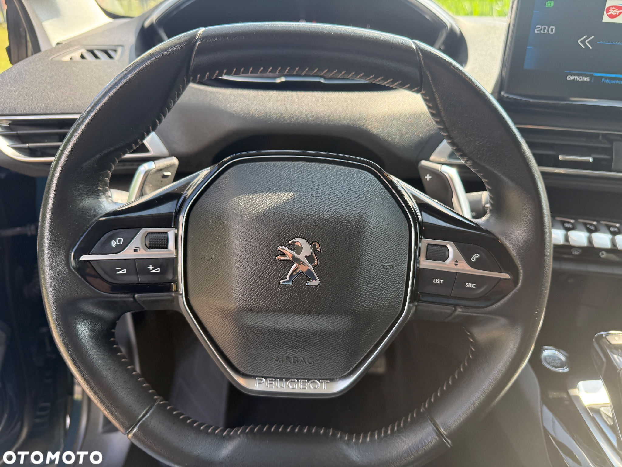 Peugeot 3008 1.5 BlueHDi Allure Pack S&S EAT8 - 31