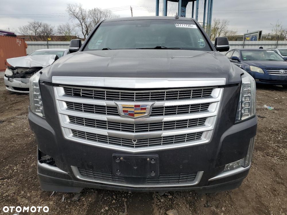 Cadillac Escalade 6.2 V8 AWD AT Platinum - 5