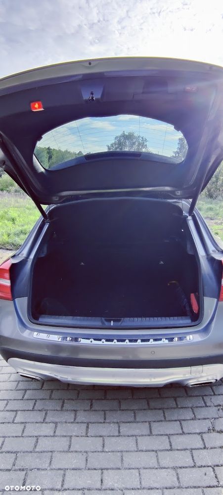 Mercedes-Benz GLA 250 4-Matic - 6