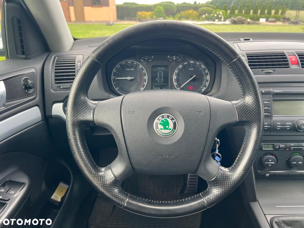 Skoda Octavia 2.0 TDI DPF Scout 4x4 - 27