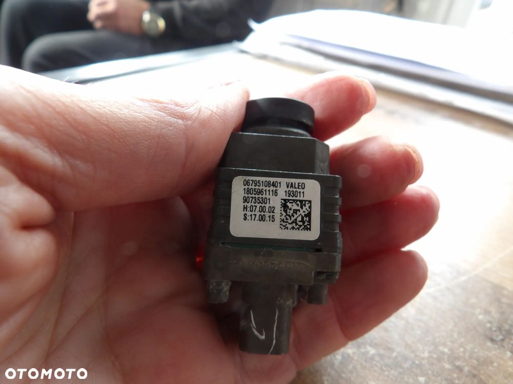 BMW - F15,F16,F48,F25 - KAMERA COFANIA  - 7951084 - 4