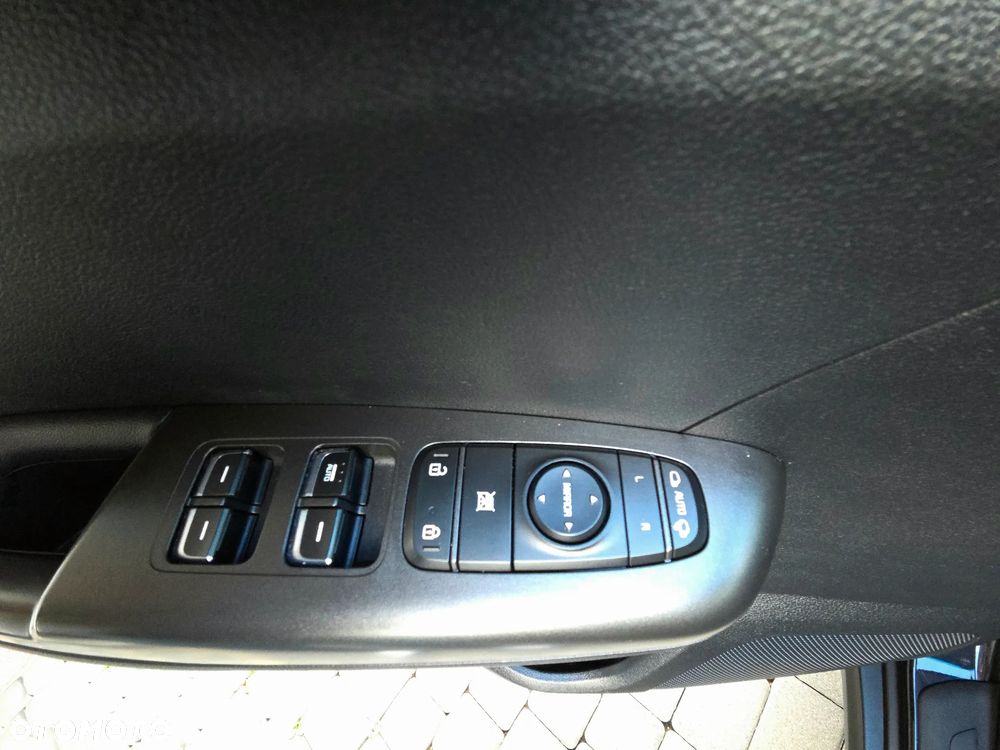 Kia Sportage - 19