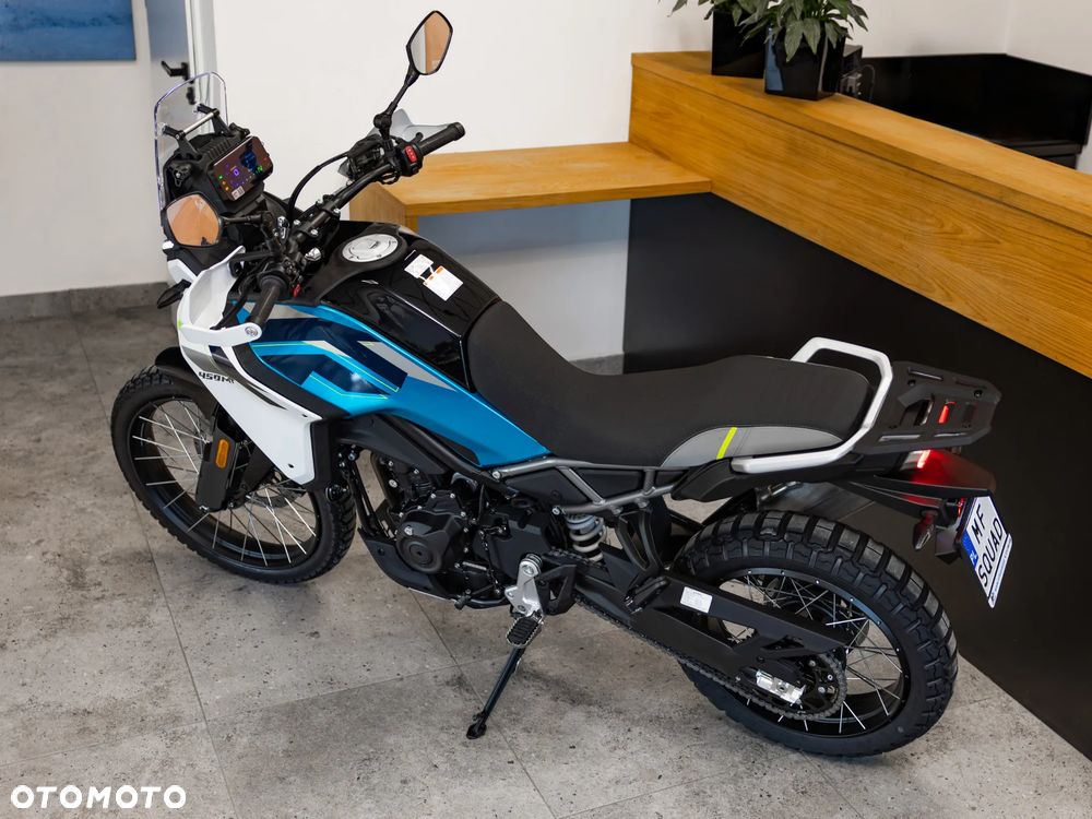 CFMoto MT - 20