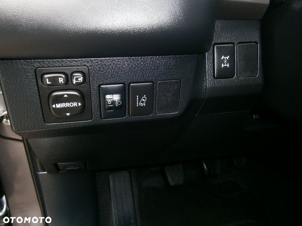 Toyota RAV4 2.0 Prestige 4x4 - 12