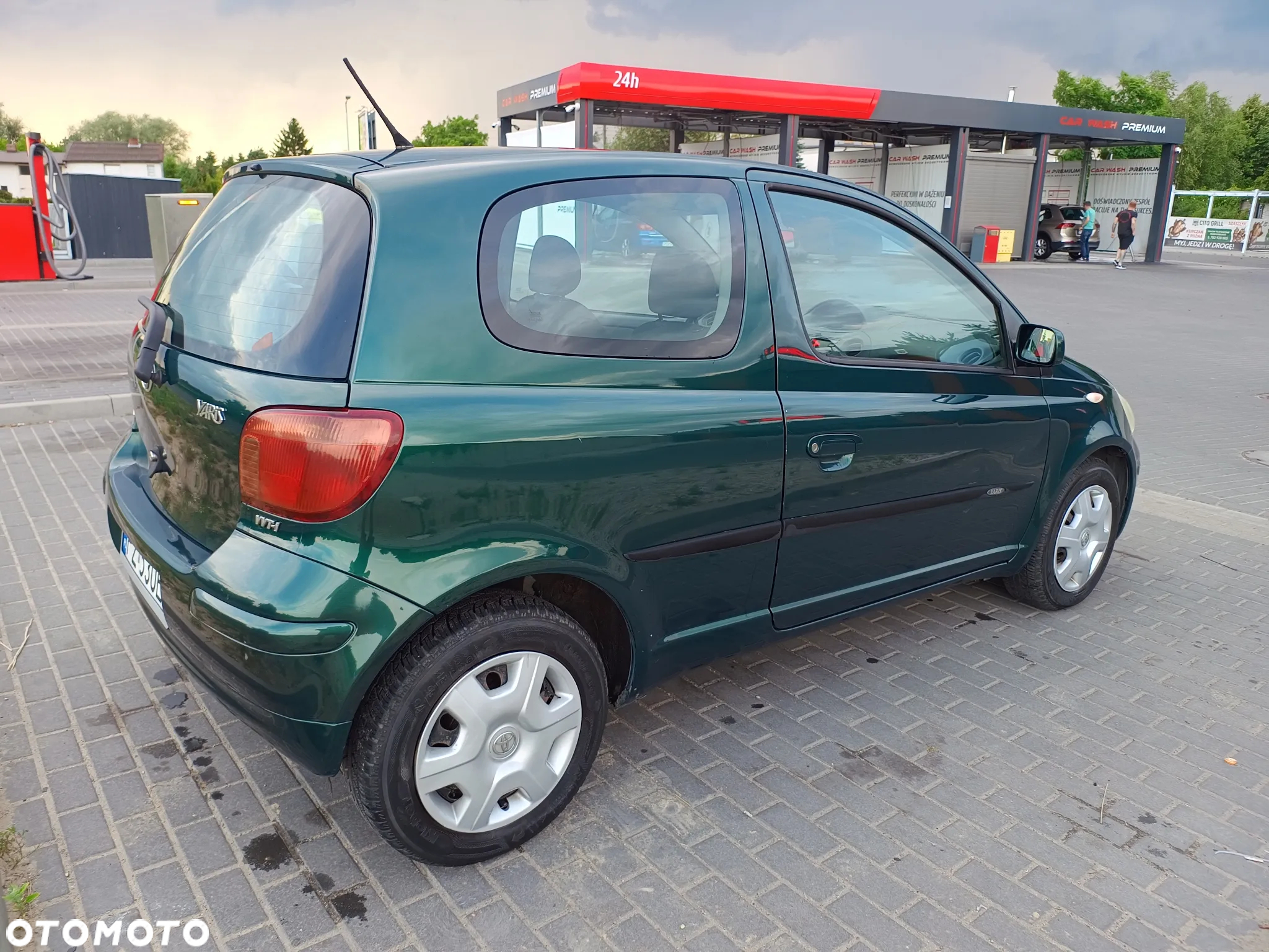Toyota Yaris - 6