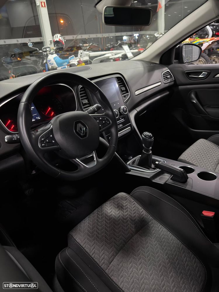 Renault Mégane Sport Tourer 1.3 TCe Limited - 10
