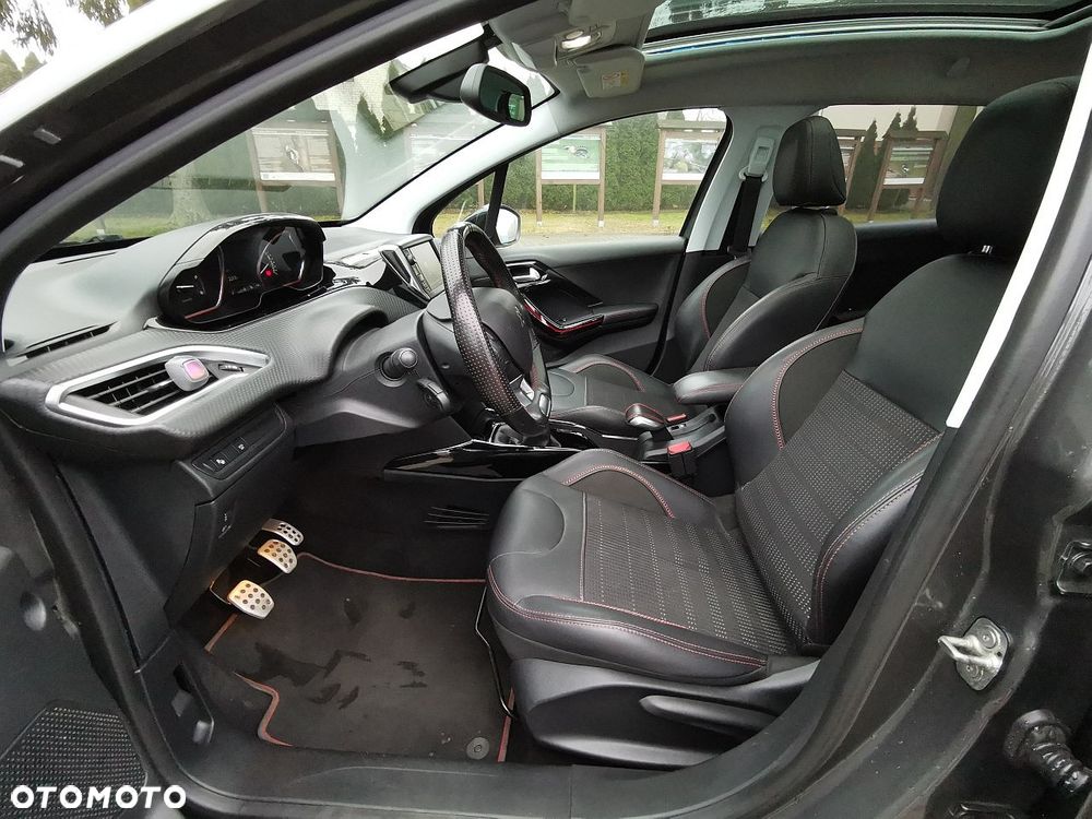 Peugeot 2008 1.5 BlueHDi GT Line S&S - 10